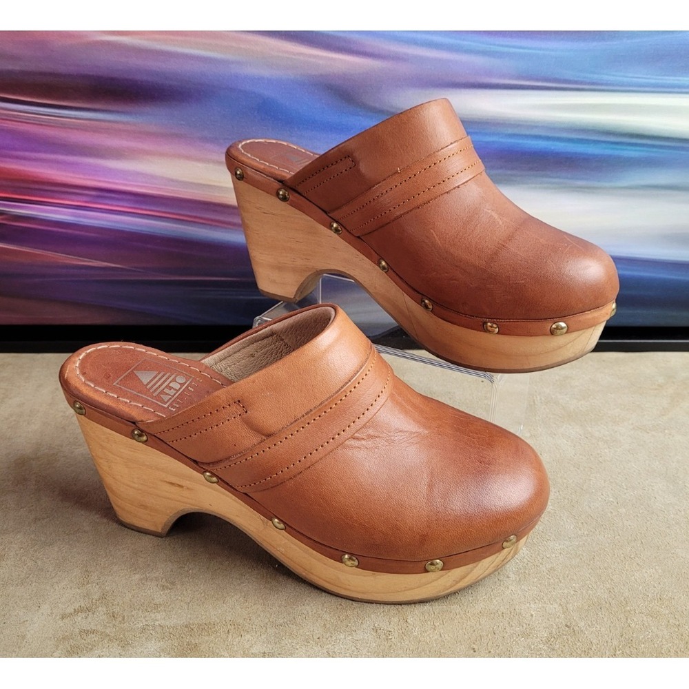 ALDO Tan Leather Clogs, Size 6.5 US, Studded, Boho, Y2K, Vintage